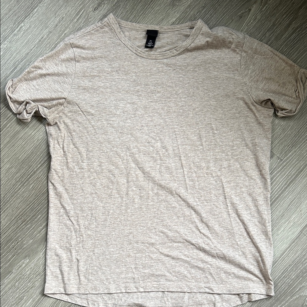 👕3/$15👕 Men’s H&M Classic Tee Shirt